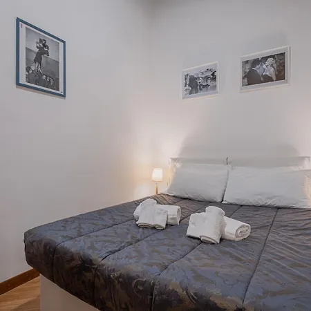 Exclusive Campo Dei Fiori Flat Apartment Rome Exterior photo